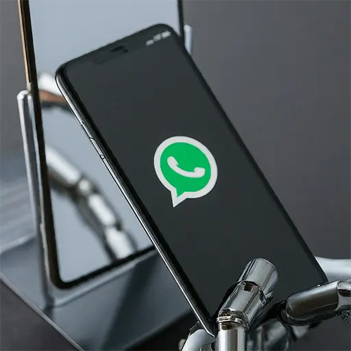 Whatsapp AI profile photo update