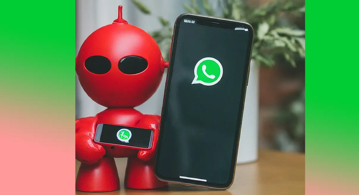 WhatsApp Pro with Robot